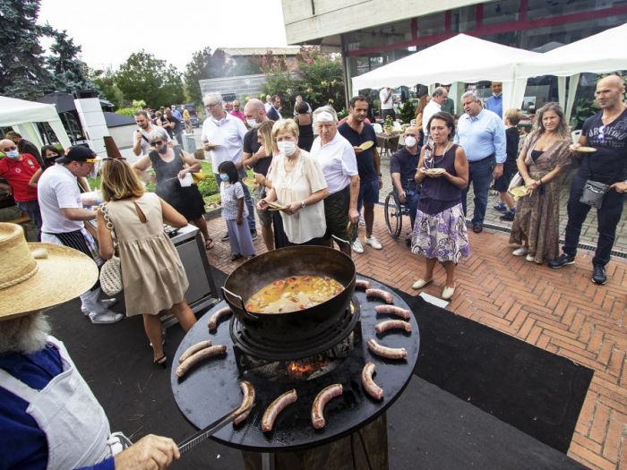 Archisio - Mini Srl Galleria Del Fuoco - Progetto 50esimo