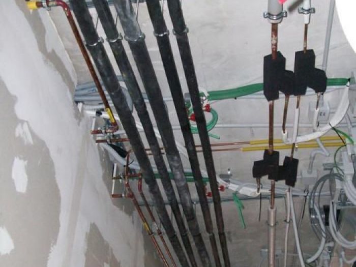 Archisio - Idrotermica - Progetto Impianti di produzione di acqua calda sanitaria