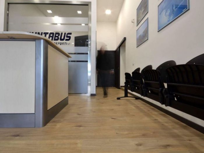 Archisio - Tommaso Barill - Progetto Uffici giuntabus trasporti srl