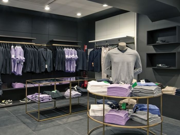 Archisio - Asso spa - Progetto Allestimento e arredamento di negozi