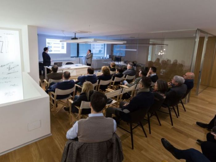 Archisio - Dario Poles - Progetto Interior design showroom