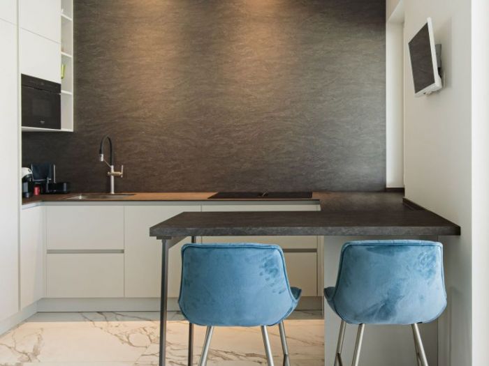 Archisio - Andrea Vitulano - Progetto Luce e geometrie sintesi contemporanea per una residenza privata