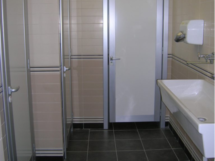 Archisio - Impresa Edile Baldini srl - Progetto Bagni comuni collegio emiliani genova