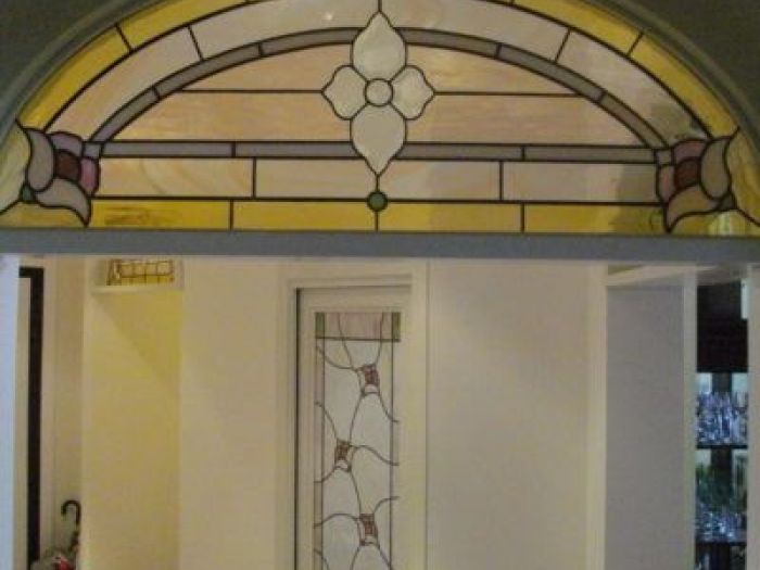 Archisio - Caleidos Creazioni Darte Snc - Progetto Vetrate per porte