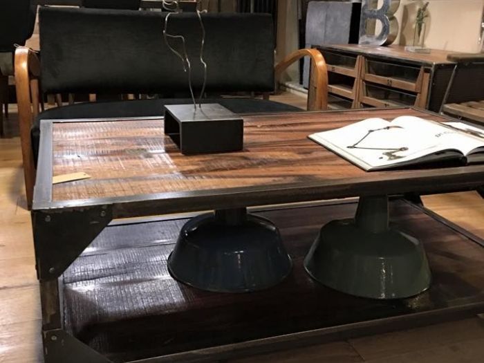 Archisio - Scenography - Progetto Tavoli e tavolini