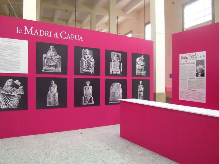 Archisio - X Studio - Progetto Civilta delle donne - napoli 2007