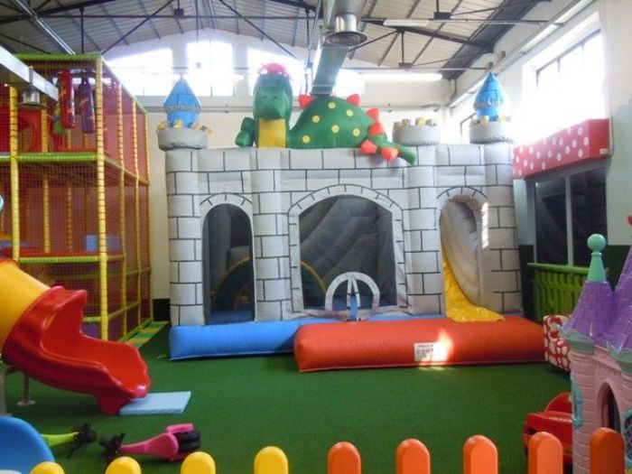 Archisio - Architrevi Studio Maridati - Progetto Uno spazio gioco sottosopra