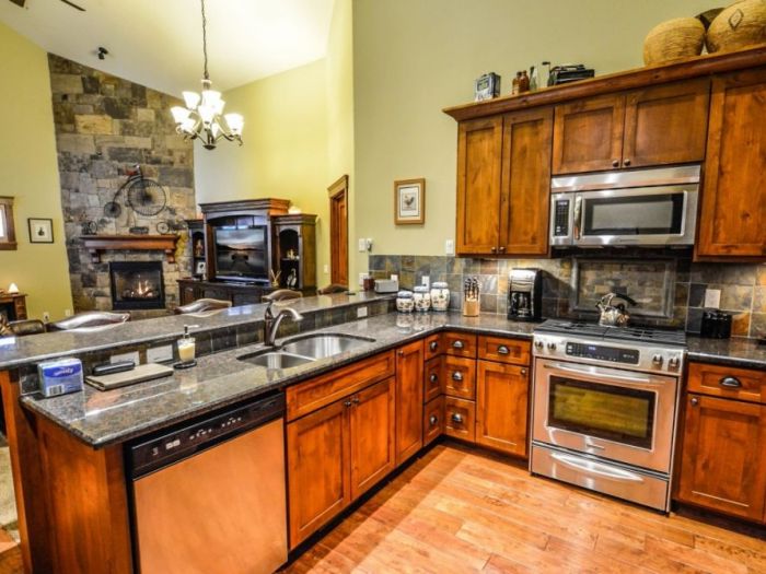 Archisio - Stufe E Arredo Sas - Progetto Stufe e arredo