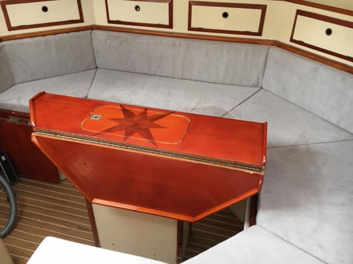 Archisio - Veleria Elle Sails Tappezzeria - Rigging Harken - Furlex - Sunbrella - Progetto Vela e rivestimento interno della barca