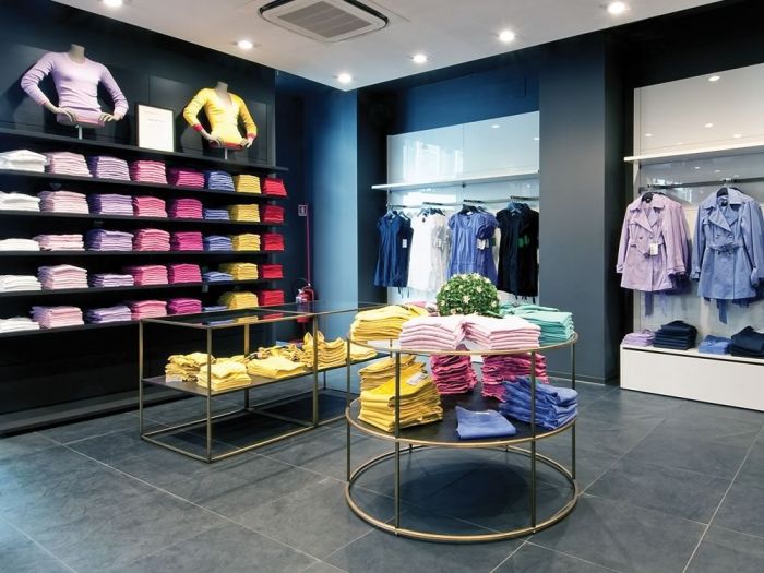 Archisio - Asso spa - Progetto Allestimento e arredamento di negozi