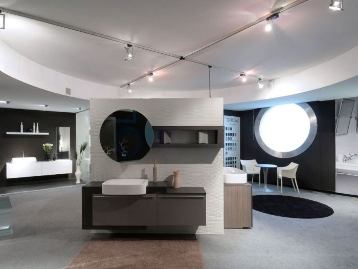 Archisio - Stefano Mariga - Progetto Italia lombardia desio mb 20039 show room spazio schiatti total living