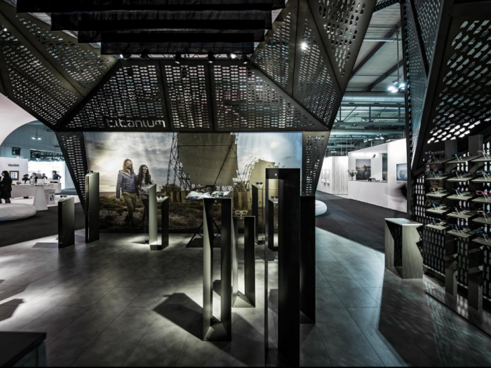 Archisio - Giovanni Bez - Progetto Blackfin stand