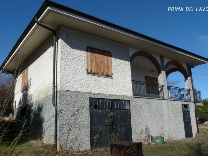 Archisio - Luca Molineri - Progetto Ristrutturazione e ampliamento di abitazione privata