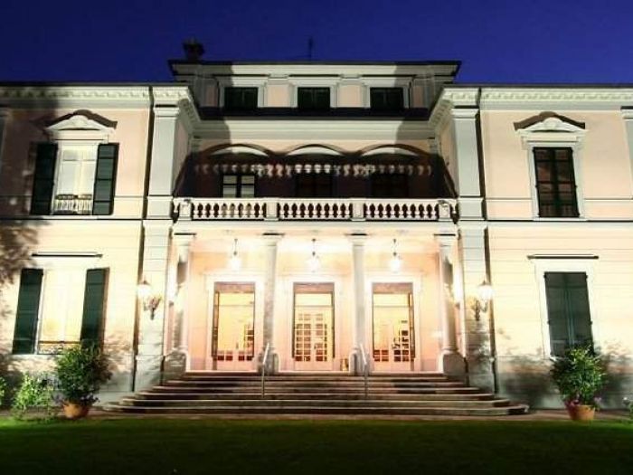 Archisio - Studio Tecnico Associato Esi Project Elettro Soluzioni Impiantistiche - Progetto Progettazione strutture sanitarie