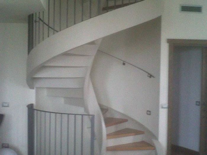 Archisio - Pitture E Decori Di Agostino Di Canito - Progetto Tinteggiatura e decorazione di scale