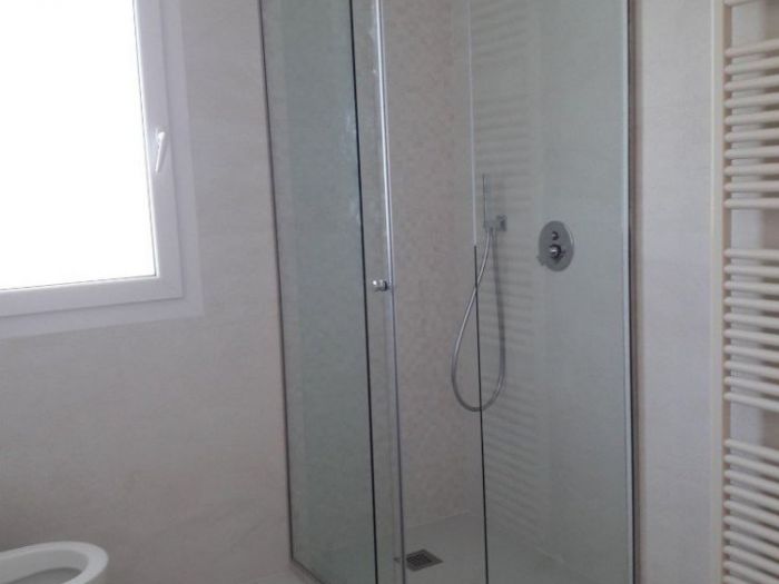 Archisio - Vetreria Dimensione Vetro - Progetto Box doccia