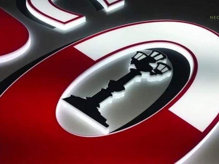 Archisio - Roncone Design Studio - Progetto Fumo bianco rosso - vape lounge