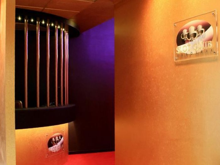 Archisio - Vincenzo Bafunno - Progetto Slot club le soleil