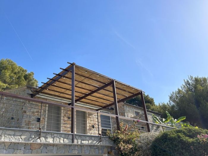 Archisio - Nadine Schmitz - Progetto Leleganza dello sfioro nascosto