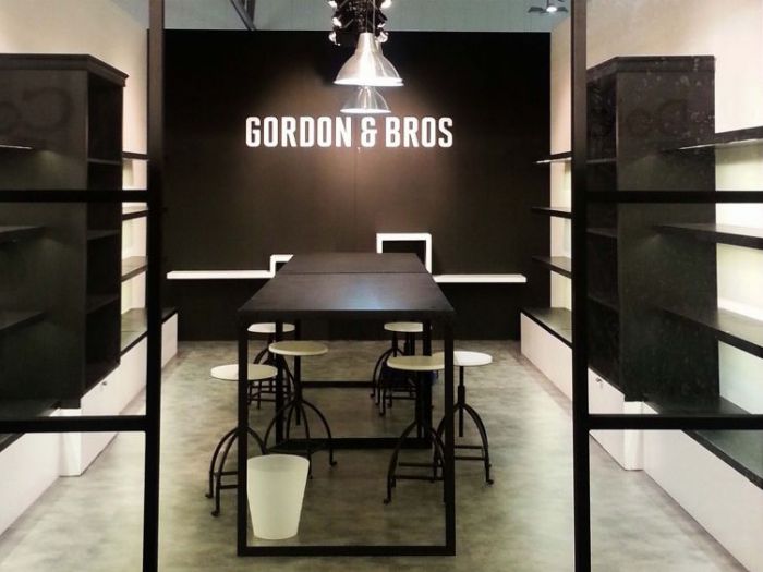 Archisio - Elena Cherubini - Progetto Progettazione stand gordonbros