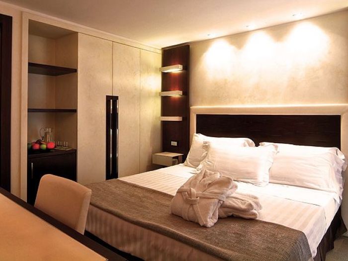 Archisio - Studio Costa Progettazioni - Progetto Les fleurs luxury house roma