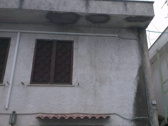 Archisio - Edilizia Fedorian Ivan Roma - Progetto Lazienda impresa edile fedorian progetta e realizza lavori di impermeabilizzazione di tetti e terrazzi a roma e su tutta la provincia utilizzando materiali termoisolanti di qualit e durevoli nel tempo