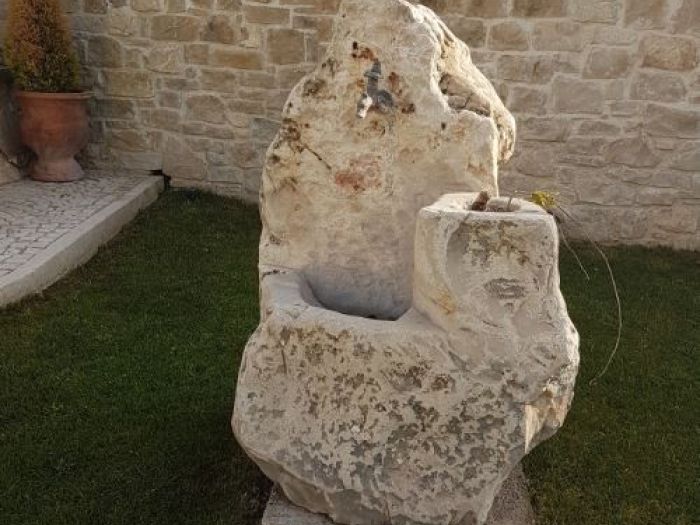 Archisio - Lg Marmi E Pietre - Progetto Fontane in pietra e granito ornamentali e cascate