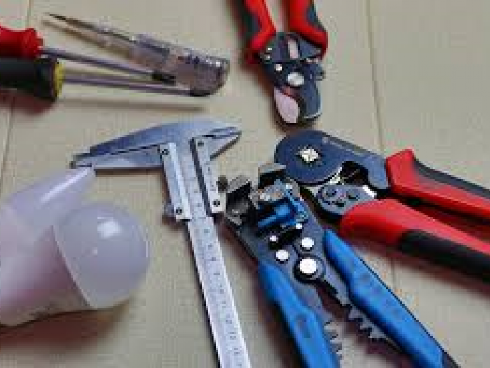 Archisio - Ferretti Elettroimpianti Di Ferretti Sandro - Progetto Servizi