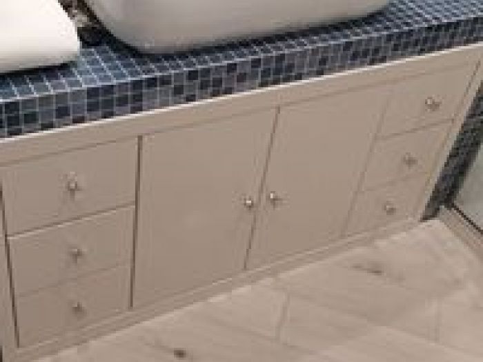 Archisio - Falegnameria Di Santoro Claudio - Progetto Arredo mobili bagno