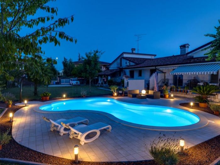 Archisio - Enne Costruzioni srl - Progetto Piscina a ronchi dei legionari