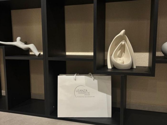 Archisio - Leanza Luca - Progetto Showroom ceramiche e sanitari