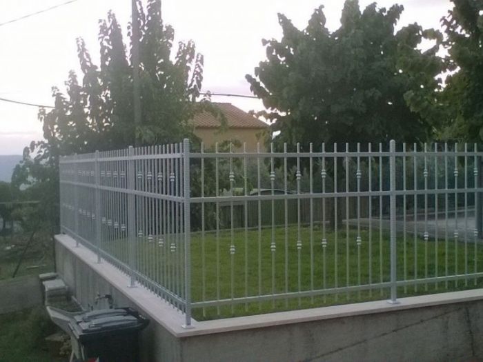 Archisio - I Fabbri De La Pieve - Progetto Cancelli e ringhiere in ferro su misura