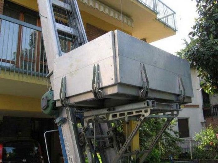 Archisio - Traslochi Coltro Nascimben - Progetto Noleggio scale aeree e montacarichi