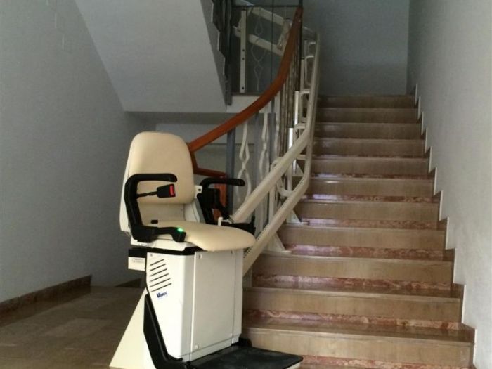 Archisio - Serramenti Puglisi srl - Progetto Automazioni e servoscala