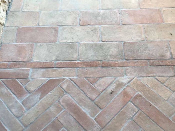 Archisio - Larte Del Cotto Di Bartoccini Federico - Progetto Pavimenti interni ed esterni in un vecchio casolare umbro