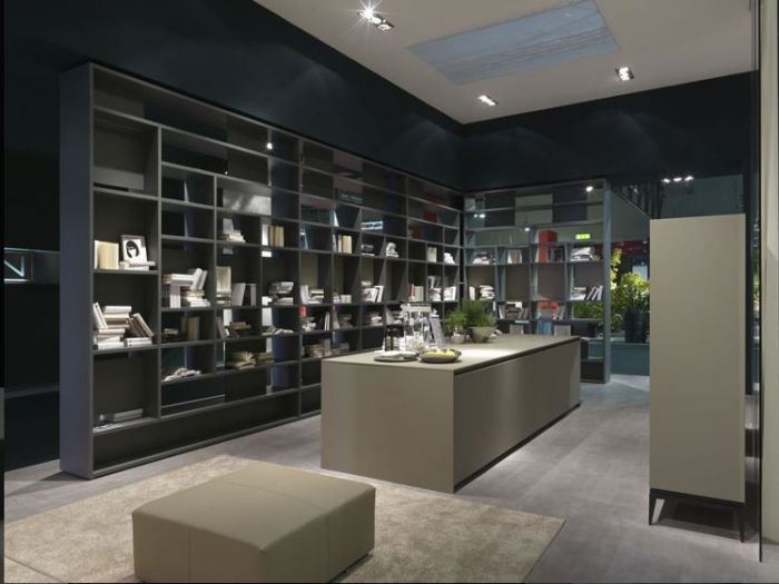 Archisio - Image Styling Di Loretta Manzoni - Progetto Colore e forma styling poliedrico ed essenziale