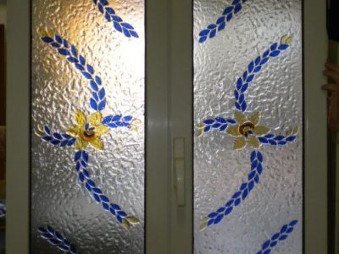 Archisio - Caleidos Creazioni Darte Snc - Progetto Vetrate per finestre