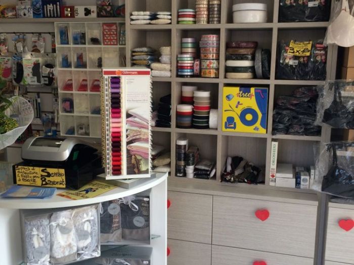 Archisio - Imetallici Di Taverna Andrea Taverna - Progetto Arredamento negozio