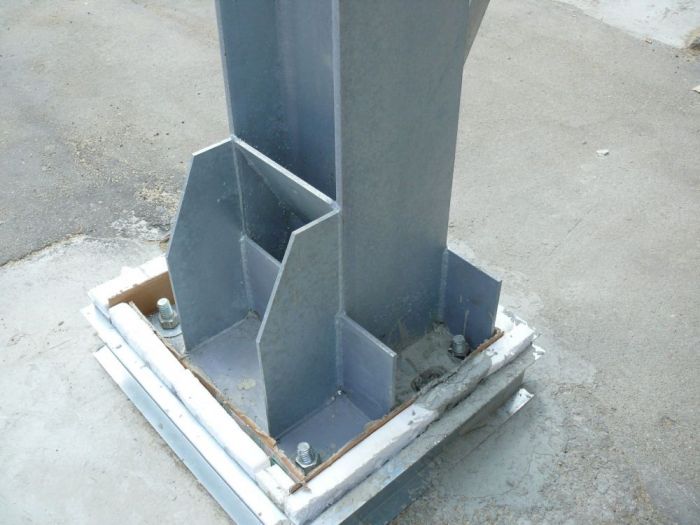 Archisio - Carmine Dedda Cd Engeneering Construction Servizi Di Ingegneria E Architettura - Progetto Progetto di fossa di ricevimento e silos in acciaio a carico rapido sovrastanti rotaie treno