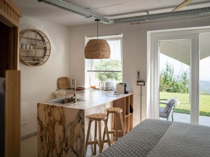 Archisio - Nadine Schmitz - Progetto Piccolo bed and breakfast