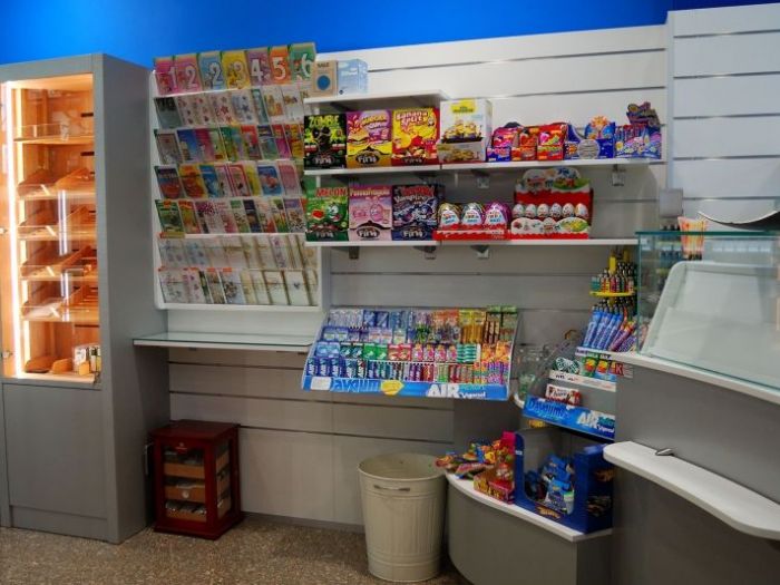 Archisio - Cappa Arredamenti - Progetto Tabaccheria baroni