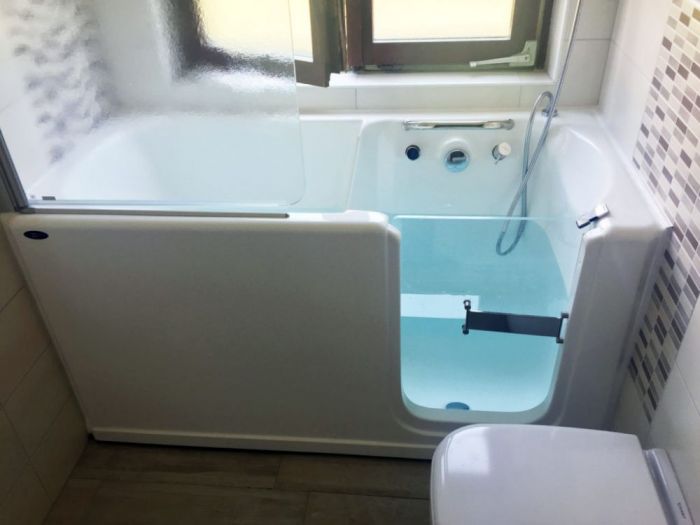 Archisio - Savobad - Progetto Vasca con sportello