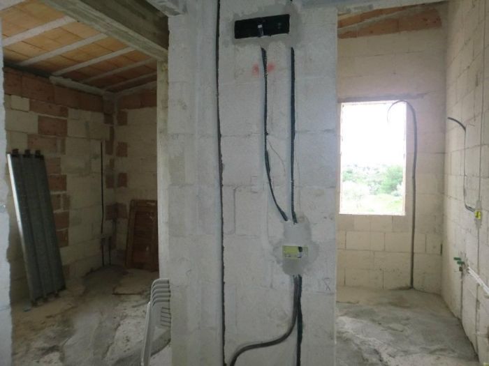 Archisio - Mp Impianti - Progetto Impianti elettrici per gli immobili e quadri per macchinari elettrici