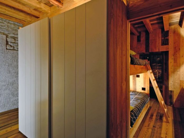 Archisio - Arco Associati Studio Di Architettura E Ingegneria srl - Progetto Legno e pietra recupero e ricostruzione di un antico chalet a gressoney