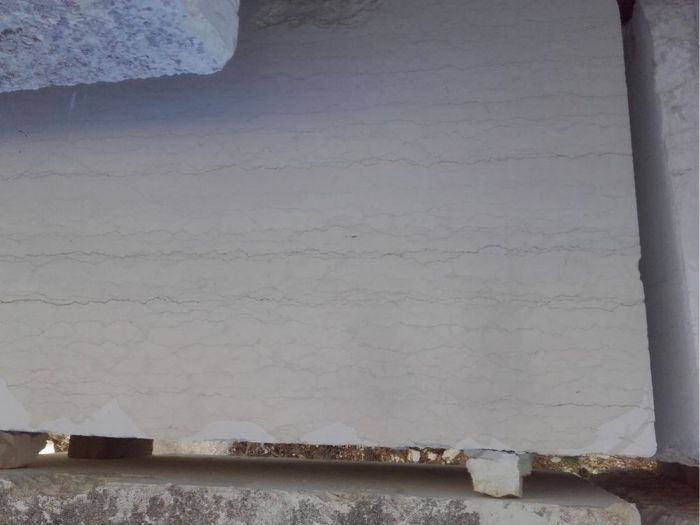 Archisio - Bagnari Marmi Due srl - Progetto Blocchi - semiblocchi - informi di prima scelta e commerciale