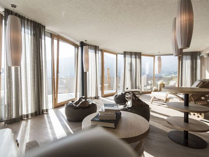 Archisio - Noa Network Of Architecture - Progetto Hubertus oscillante tra cielo e terra