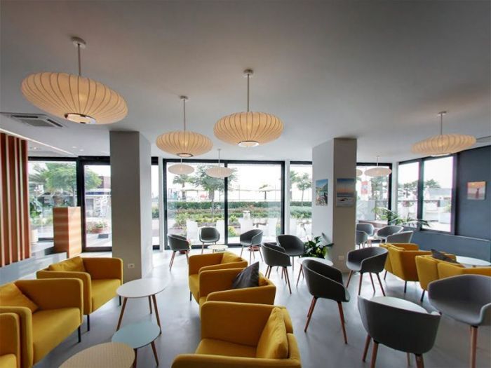 Archisio - Monica Lepri - Progetto Hotel commodore - hotel giulietta - hotel globus - hotel mediterraneo - hotel atlantic - hotel san marco