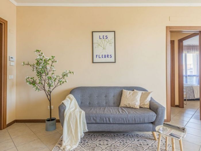 Archisio - Eukalipto Studio - Progetto Home staging completo servizio fotografico e foto drone su duplex vuoto