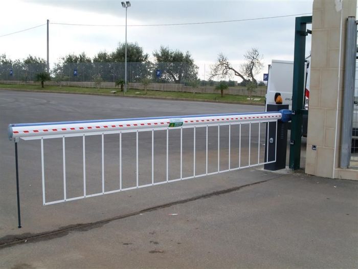 Archisio - Serramenti Puglisi srl - Progetto Automazioni e servoscala