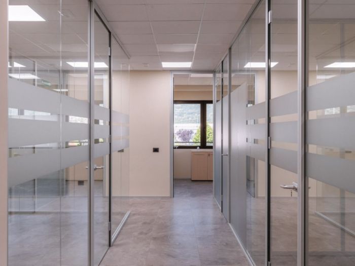 Archisio - Alfa Servizi Srl - Progetto Pareti divisorie e arredamento ufficio